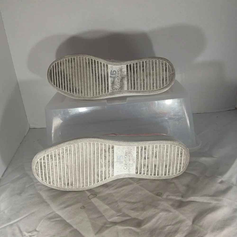Calvin Klein Deva Sneakers Size 8 Rose Gold Metallic Leather‎ Slip On Streetwear